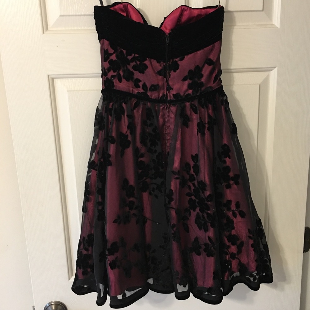 Betsey Johnson Velvet Evening Holiday Party Dress - Picture 3 of 6